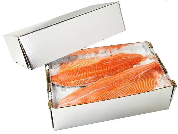 Cardboard food delivery boxes with metallised lining