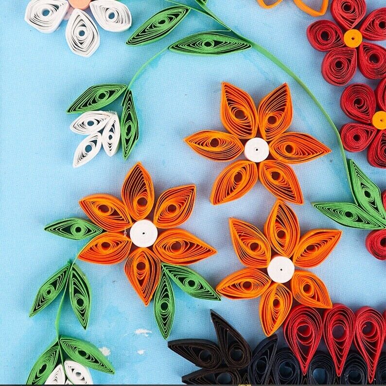 Decorative quilling paper strips for craft projects