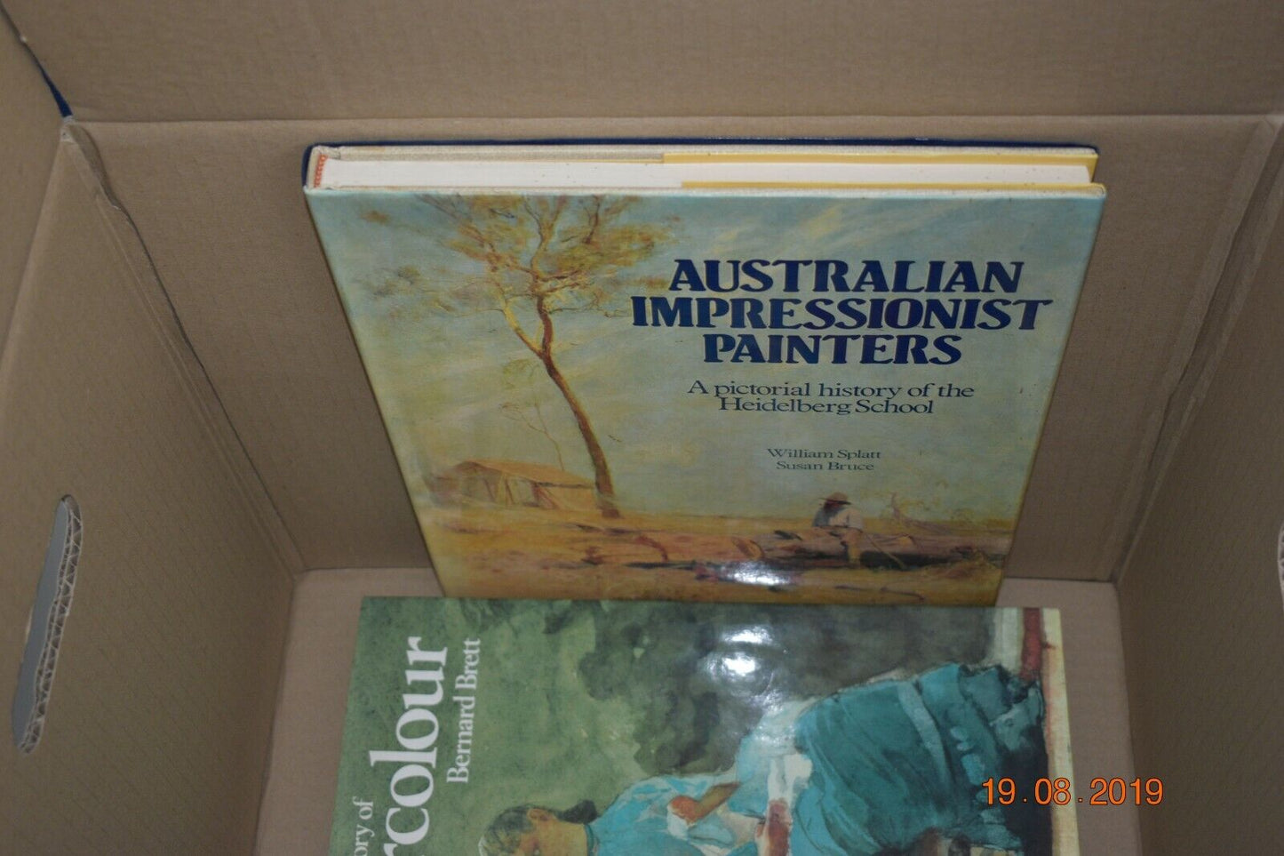 Moving cartons with carry handles Australian made