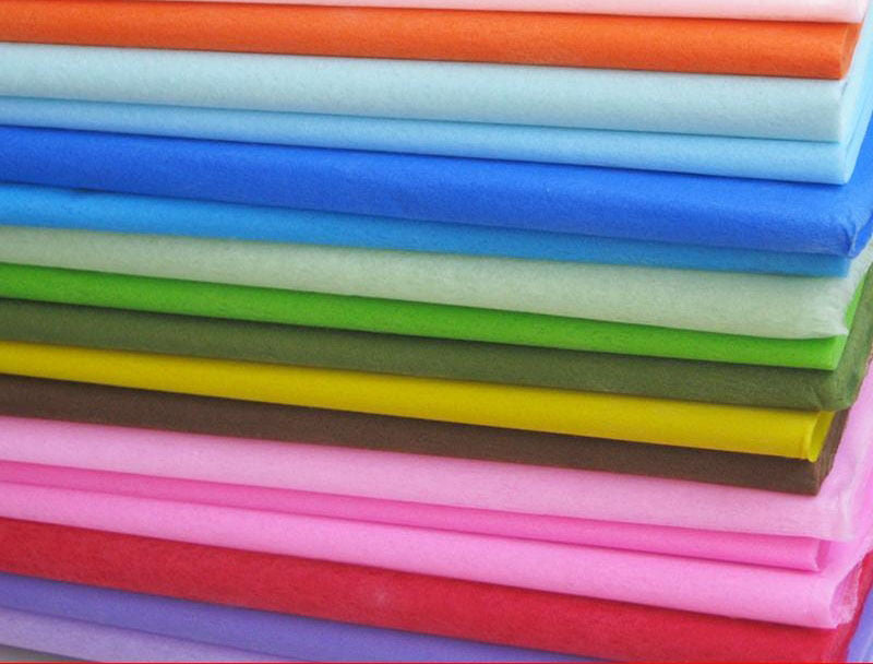 Recycled assorted tissue paper sheets